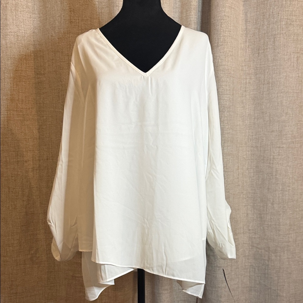 Elegant White V-Neck Women's Top